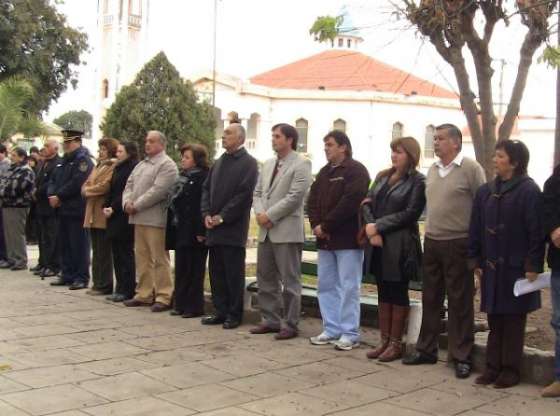 Troyano participó de las celebraciones del aniversario del Municipio de Cerrillos
