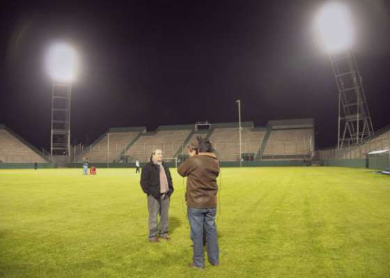 Por la Copa América se hicieron pruebas de luces en el Martearena