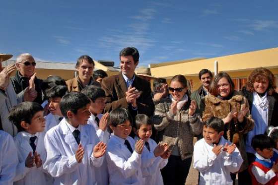 Urtubey inauguró obras en la escuela del paraje Las Juntas en Guachipas