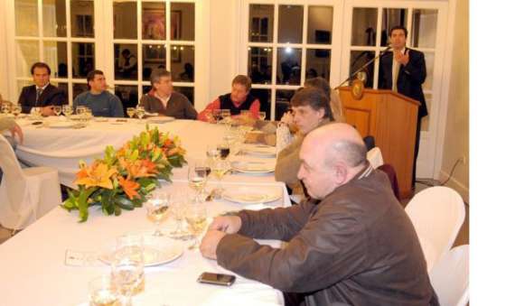 El Gobernador Urtubey alentó a los Senadores de la provincia a seguir trabajando por los salteños