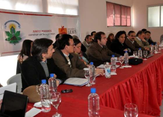 Reunión de gabinete ampliado en Tartagal