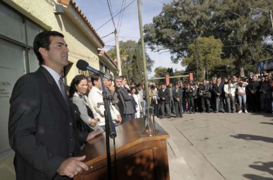 En General Güemes se inauguró un Centro de Documentación Rápida