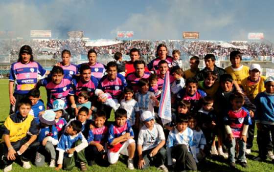 Gimnasia jugará un amistoso con Banfield para festejar el título