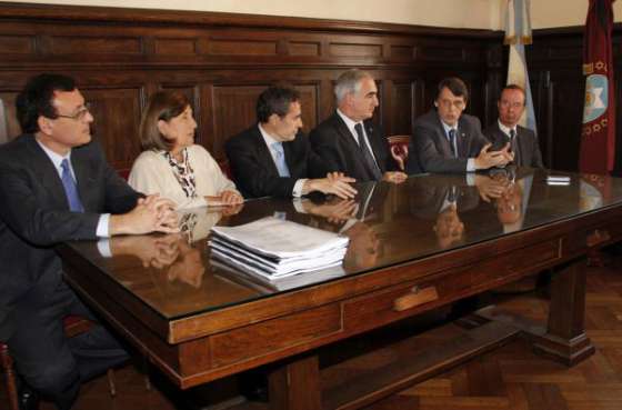 Protocolo para la atención de adictos entre el Gobierno y la Corte de Justicia Federal y Provincial