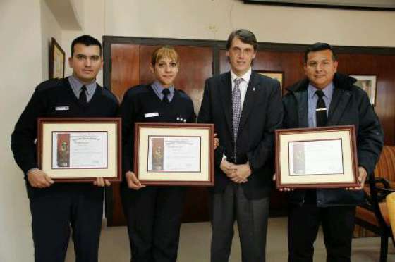 El ministro Kosiner felicitó al equipo de prensa de la Policía