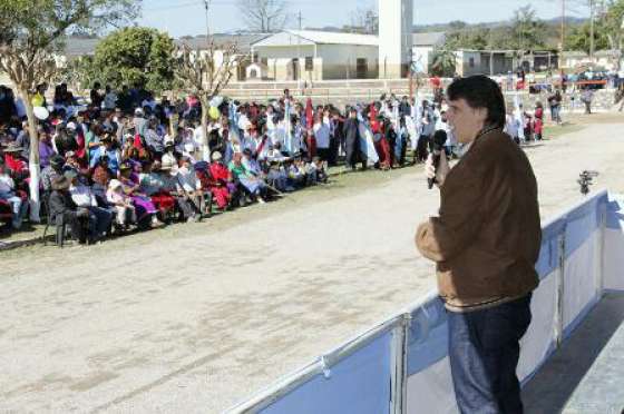 Kosiner participó de las Fiestas Patronales en Isla de Cañas