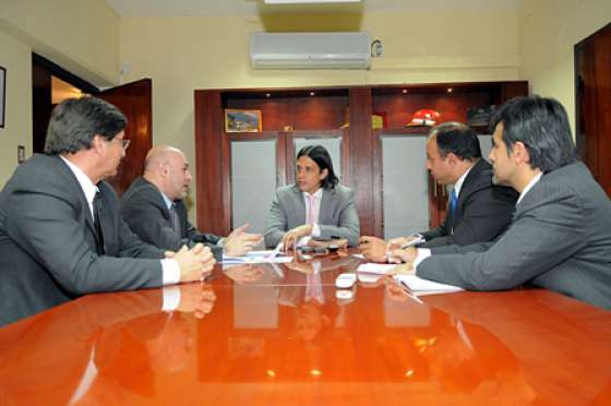 El ministro Parodi se reunió con el representante del BID en Argentina