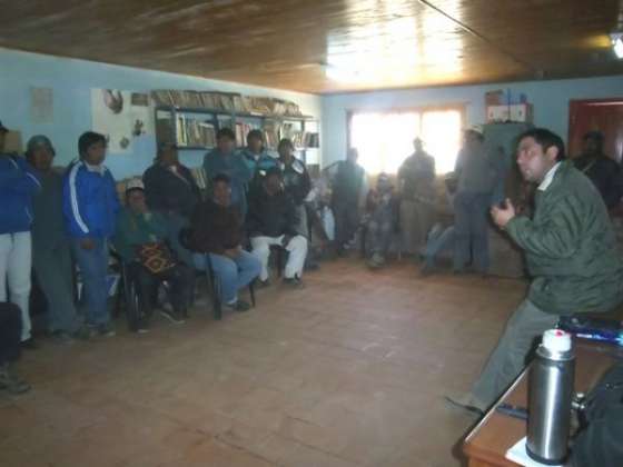 Reunión con pescadores del Pilcomayo