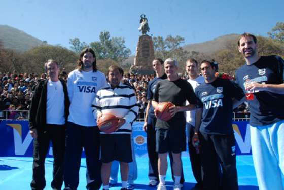 Exhibición del seleccionado argentino de básquet