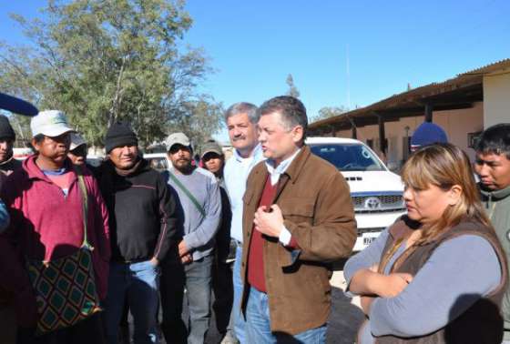Reunión con comunidades aborígenes de Santa Victoria Este