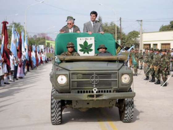 El Gobernador acompañó al pueblo de Aguaray en los festejos del centenario de su fundación