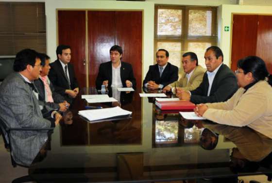 El Gobierno convocó a concurso para el ingreso a planta permanente de la Administración Pública