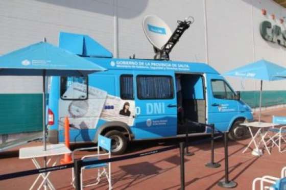 El  móvil del Centro de Documentación Rápida trabajó en El Galpón