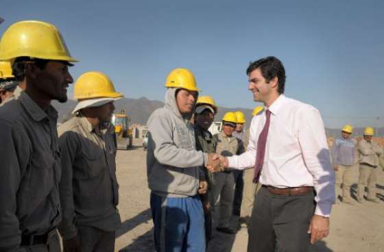 “Construiremos la Salta vigorosa que necesitamos” dijo Urtubey en barrio La Paz