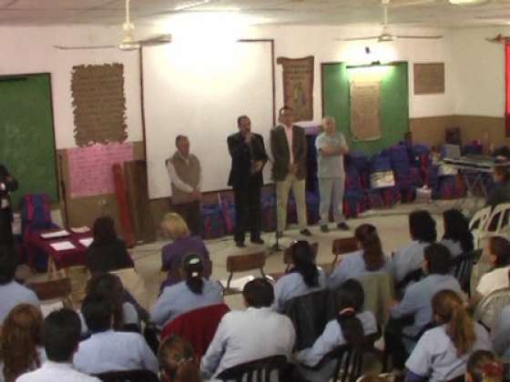 El ministro de Salud entregó certificados a 90 Agentes Sanitarios capacitados en el Norte