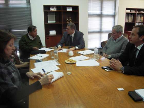 Salta adhiere al programa Nacional de Control  y Erradicación de Mosca de los Frutos