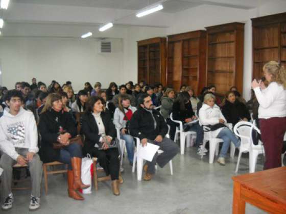 Continúa el trabajo de formación de la red de Jóvenes Líderes Comunitarios