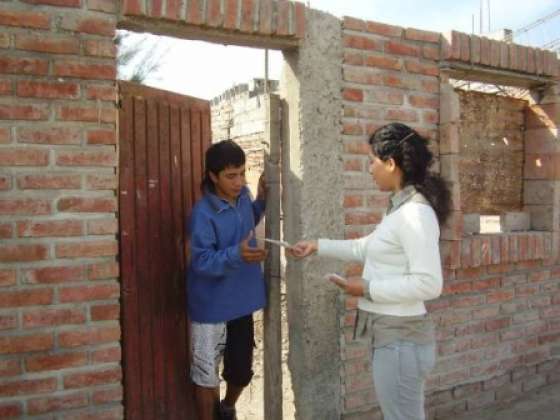 Avanza el programa “Mi barrio emprende” en  Solidaridad