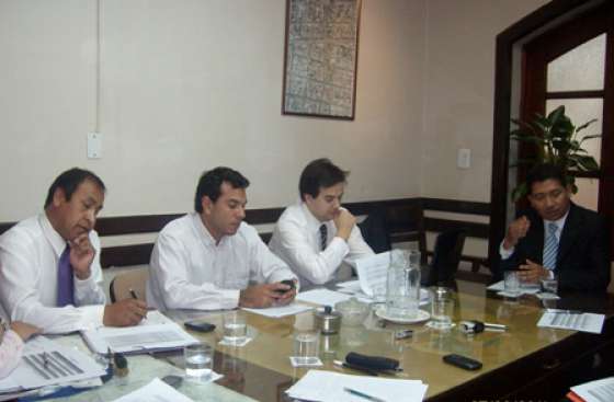 Empleados del Ministerio de Finanzas participaron del proceso de titularización de cargos
