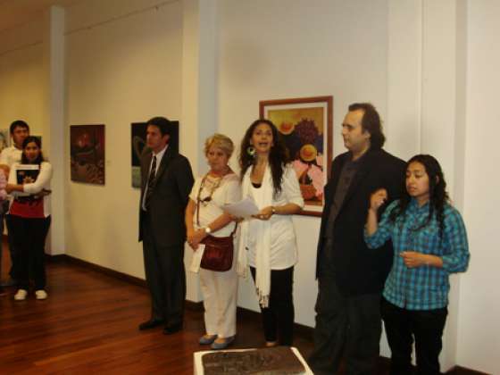 Fue inaugurada la muestra de artistas sordos