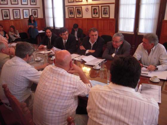Loutaif expuso sobre los proyectos de Ley de Parques Industriales y Polo Tecnológico