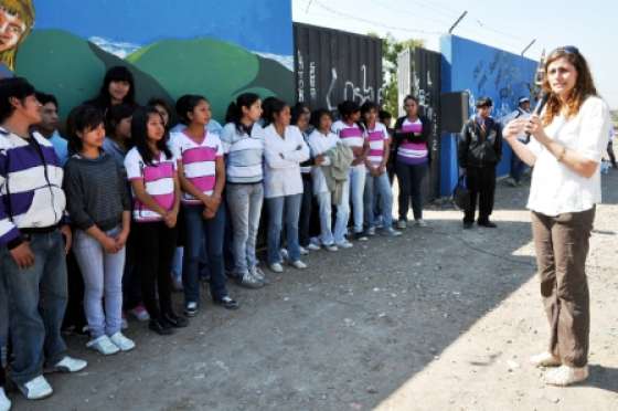 Jóvenes en situación de calle inauguraron mural de arte urbano en Villa Lavalle