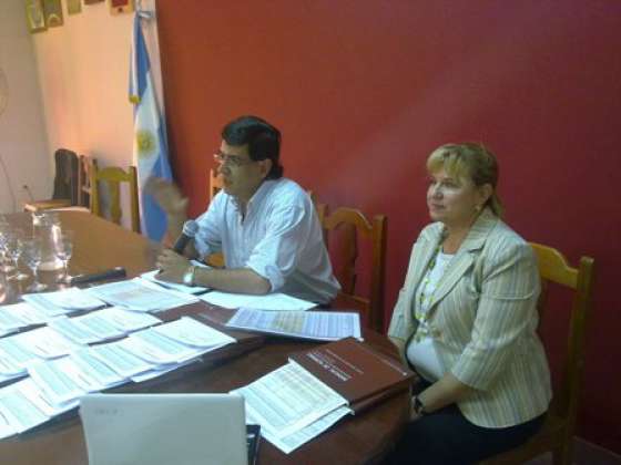Marinaro informó a intendentes electos sobre la descentralización de políticas sociales