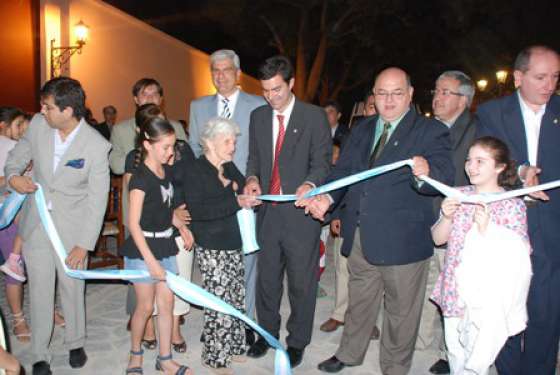 Embarcación celebra el centenario de su fundación