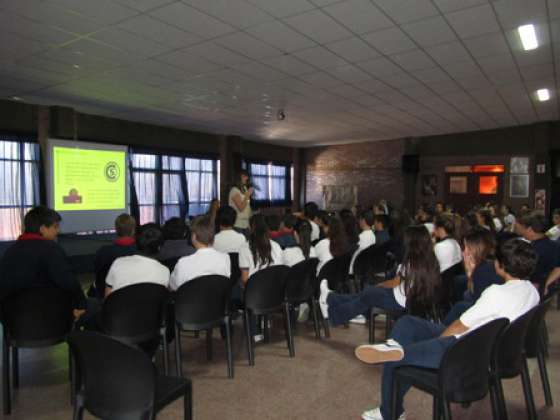 Capacitaron a alumnos del Colegio San Pablo