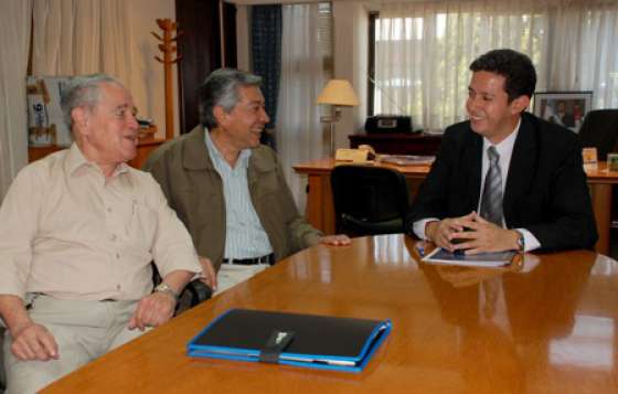 Gómez Almarás se reunió con referentes de la ONG AGAPAO