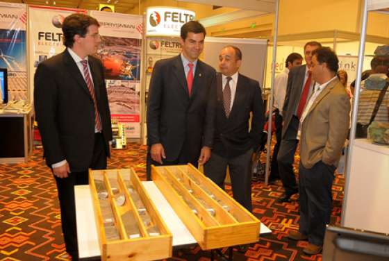 El Gobernador participó en el Encuentro de Minería, Petróleo, Gas y Energía