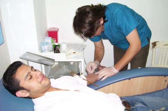 Actividades para promover la donación voluntaria de sangre