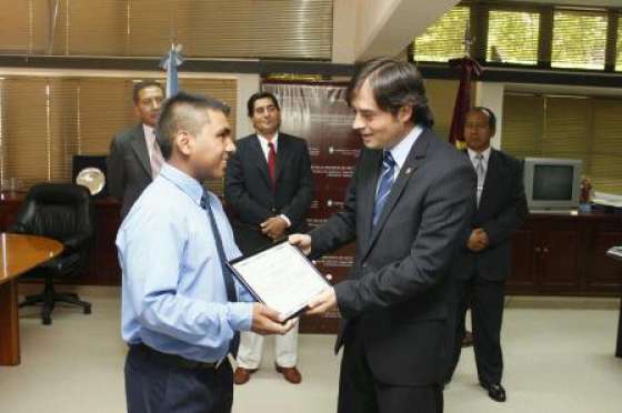 Troyano distinguió a tres ciudadanos por su compromiso con la comunidad