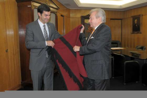 Urtubey recibió el saludo protocolar del embajador de Ucrania