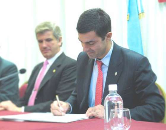 El gobernador Urtubey anunció su nuevo gabinete de ministros