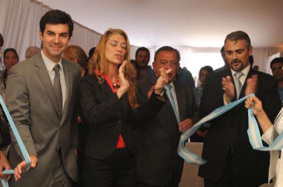 Urtubey asistió a la inauguración de una nueva planta de Nobleza Piccardo