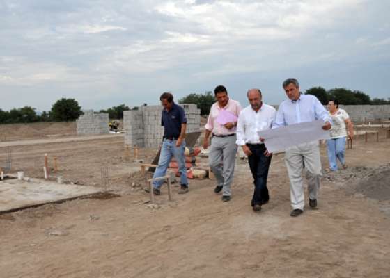 Avanza la construcción de módulos habitacionales en la zona sureste capitalina