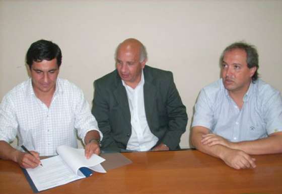 Firmaron convenio para la creación de un Centro Deportivo de Alto Rendimiento