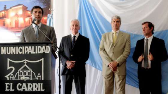“En El Carril hemos avanzado con la fuerza de los hechos”, dijo Urtubey en la asunción del intendente de ese municipio