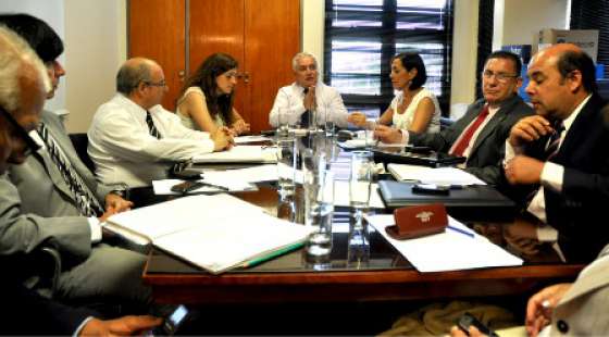 Heredia encabezó su primera reunión de gabinete como ministro de Salud Pública