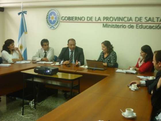 Educación avanza con las acciones para la efectivización del préstamo del Banco Mundial