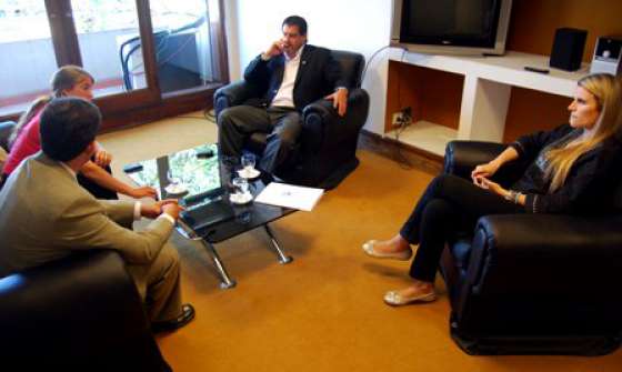 Pace se interiorizó del trabajo de la Fundación Argentina de Vela Adaptada