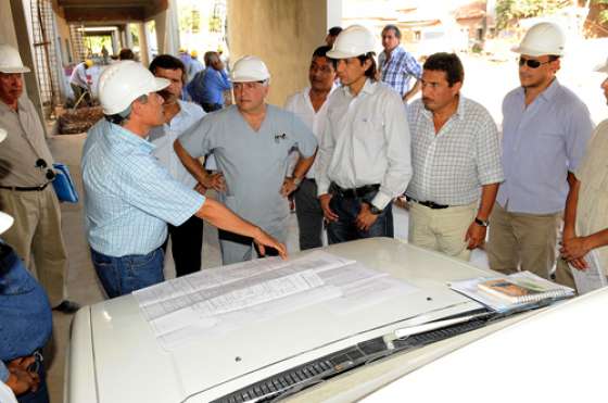 Supervisan avances en obras de Pichanal y Embarcación