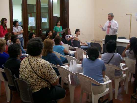 El Secretario de Igualdad de Oportunidades se reunió con familias cuidadoras