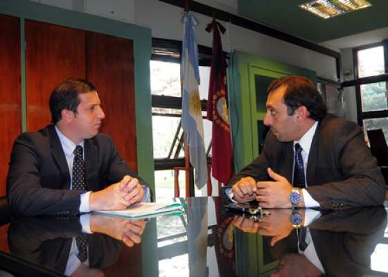 Tareas conjuntas para asistir a poblaciones aisladas por las crecientes