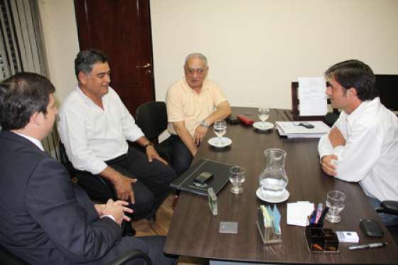 Troyano se reunió con legisladores de Anta