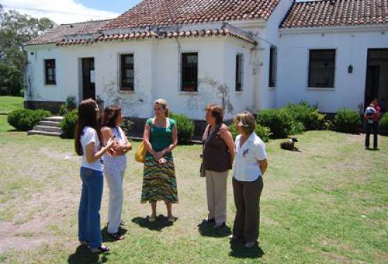 La ministra Pace visitó el hogar de OPJ en San Lorenzo