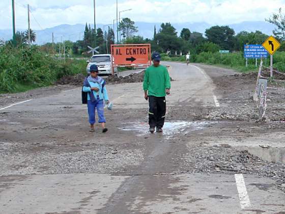 Puente en Ruta Provincial 24 – por Colón – sin daños en su estructura