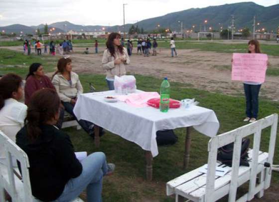 Talleres de verano en barrio Primera Junta