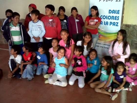 Niños de Payogasta y Cachi participaron de los talleres  “Dale colores a la Paz”